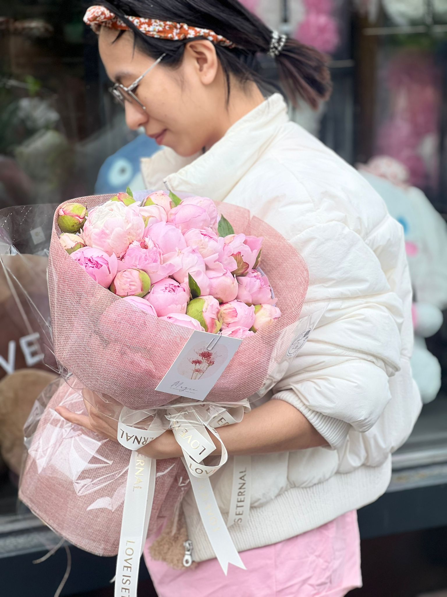 Luxurious bouquet of pink peonies