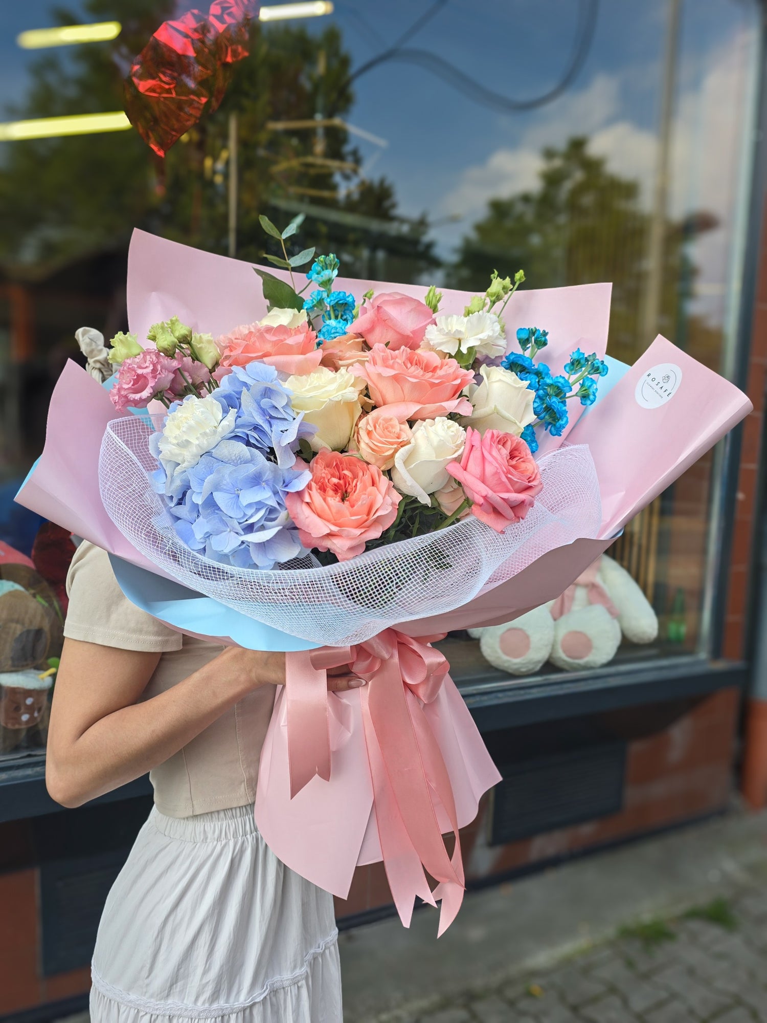 Букет "Літня мрія" троянди та гортензії