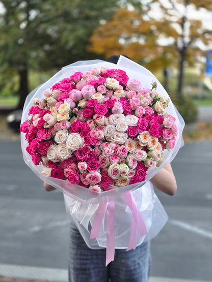 Kytice z růží keřových – růžovo a krémová kombinace