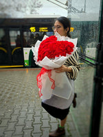 Kytice karafiátů ve tvaru srdce - Černá Růže