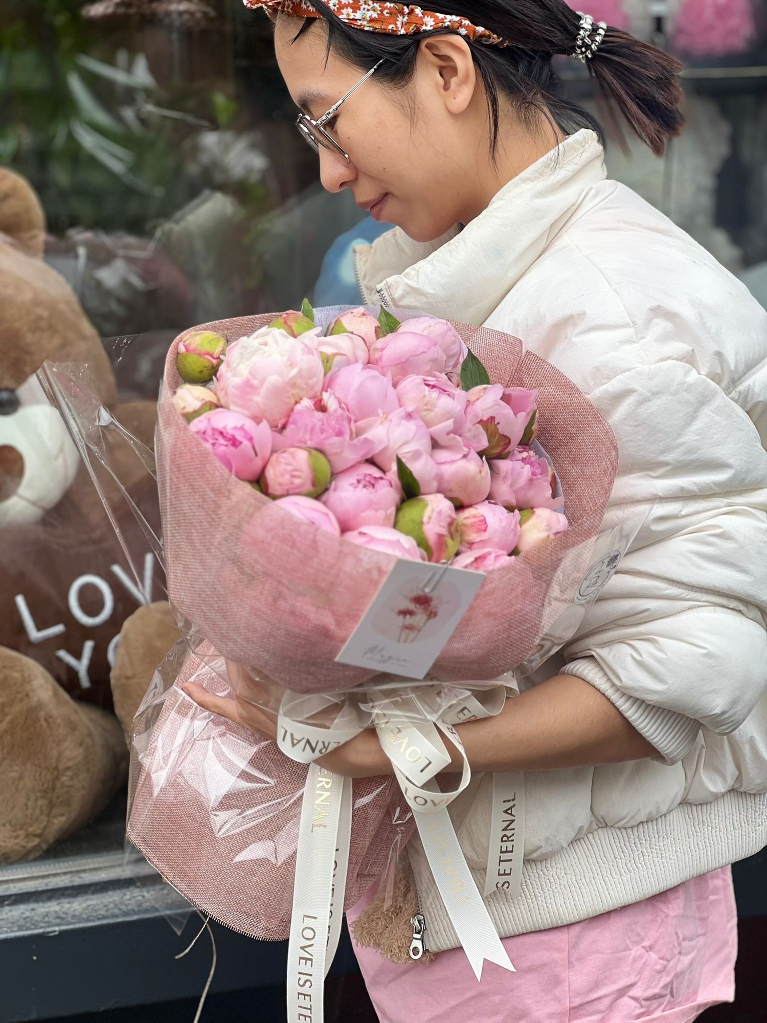 Luxurious bouquet of pink peonies